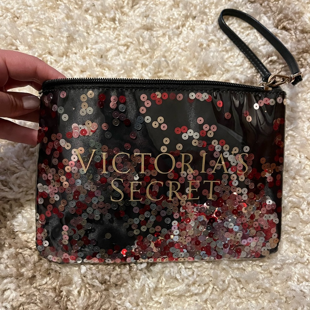 Victoria’s Secret makeup bag